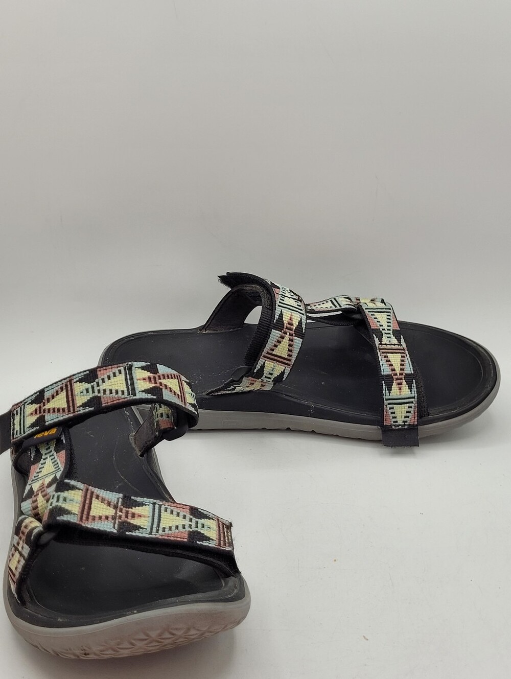 Teva Float Lexi Geometric Pattern Sandals Size 7 - Picture 10 of 16